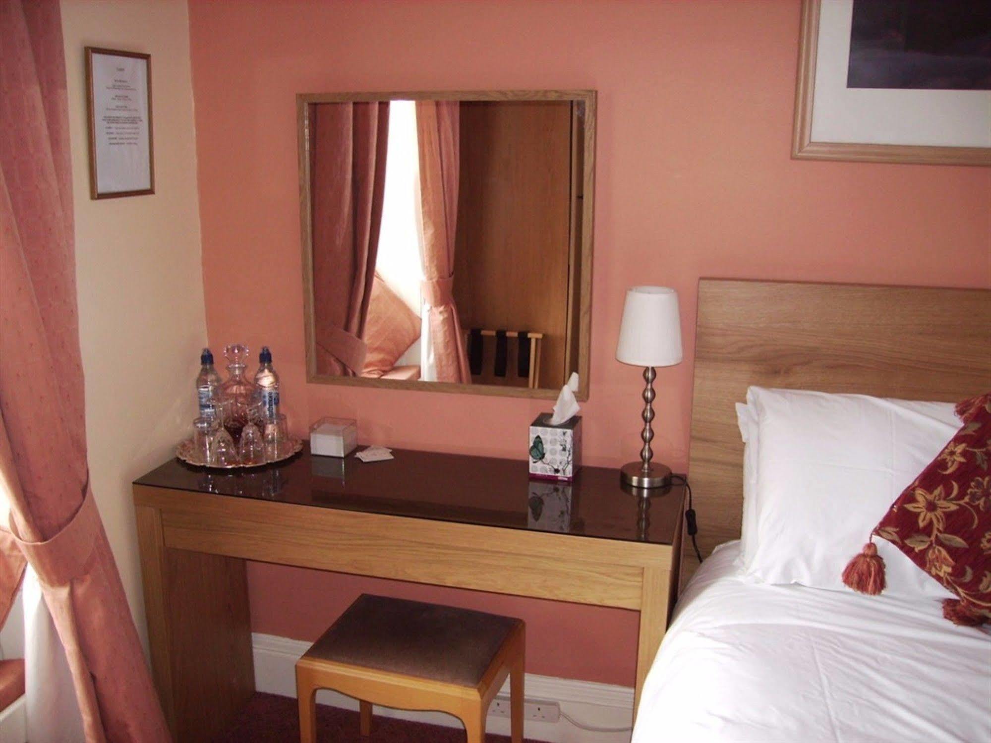 Bonnington Guest House Edinburgh Bagian luar foto